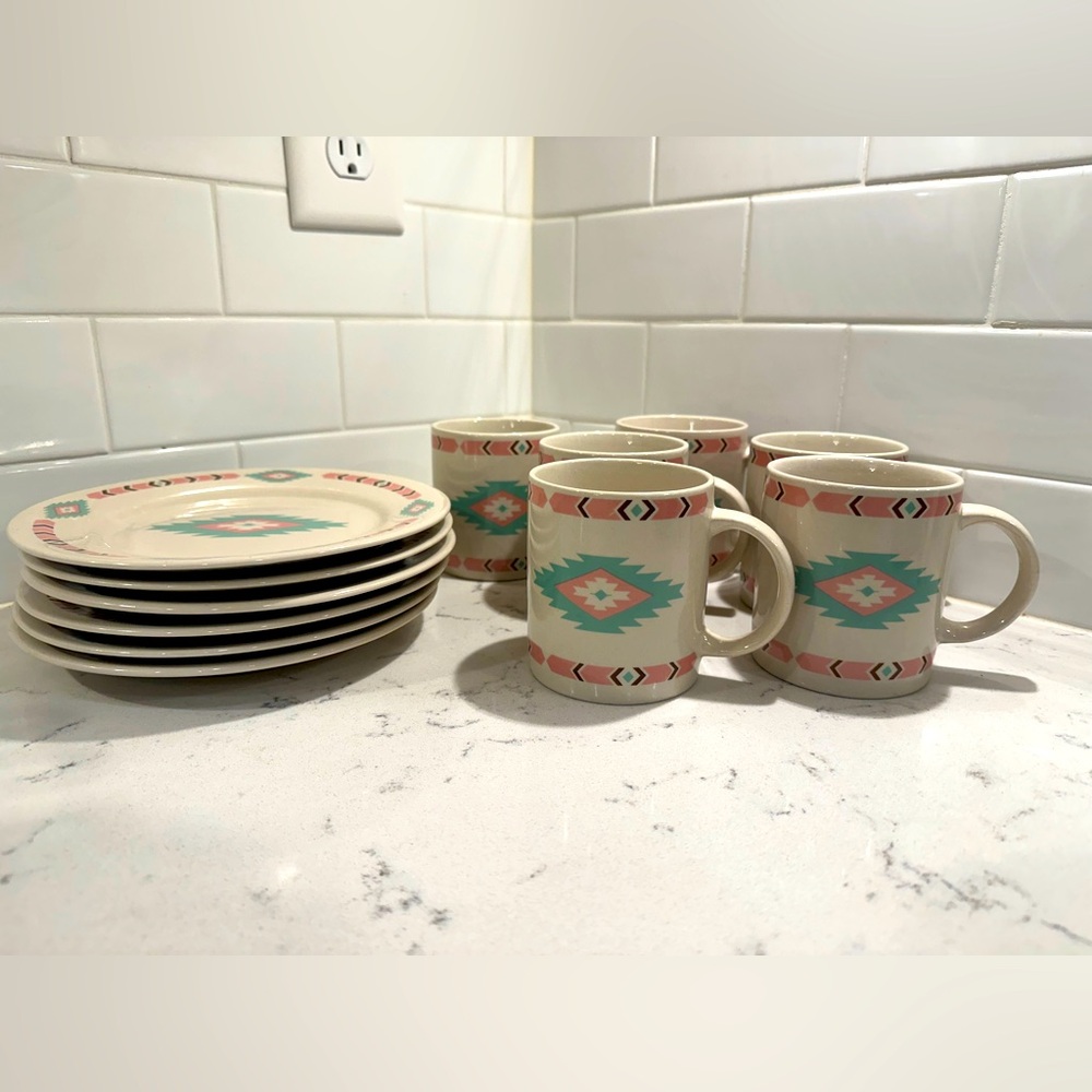 Vintage Meiwa Aztec small plates and mugs